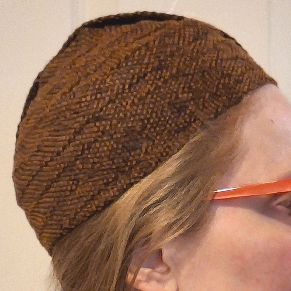 MARGUERITE, Paris | Brown Cap main image 13